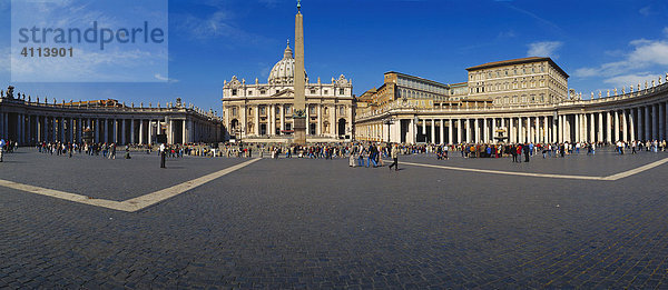 Petersdom  Petersplatz  Rom  Italien