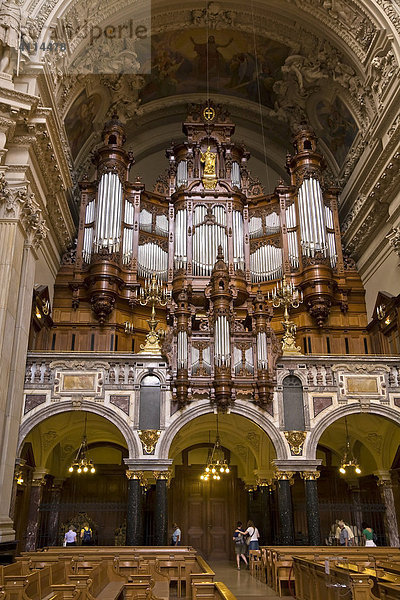 Orgel im Berliner Dom Berlin Deutschland