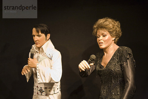 Elvis Aron Presley und Tina Turner Anna Mae Bullock als Wachsfiguren Wachsmuseum Prag Tschechien