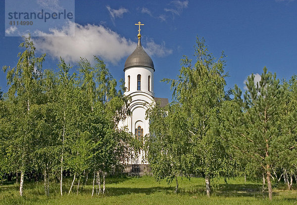 Kleine Erlöser Kirche an der Nationalen Gedenkstätte  Omsk an den Flüssen Irtisch und Omka  Omsk  Sibirien  Russland  GUS  Europa