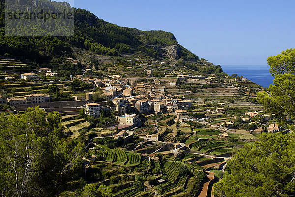 Terrassendorf Banyalbufar  Nordwestküste  Mallorca  Spanien