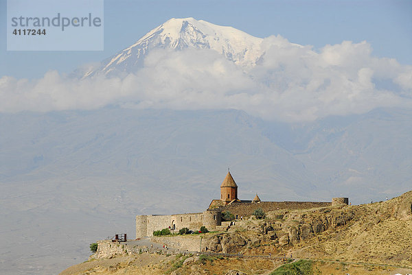 Kloster Chor Virap vor dem Berg Ararat  Provinz Ararat  Armenien