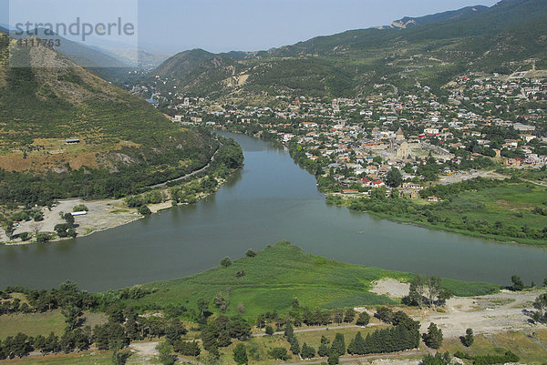 Kreuzung der Flüsse Mtkwari und Aragwi  bei Mzcheta  Georgien  Asien