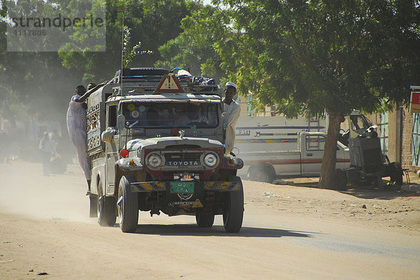Lastwagen  Shendi  Sudan  Afrika