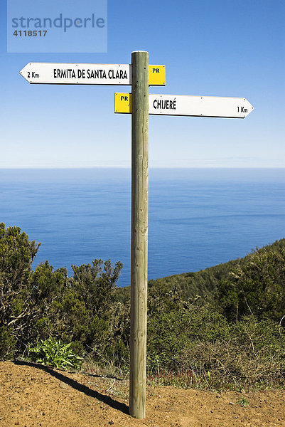 Wander-Wegweiser  Insel La Gomera  Kanarische Inseln  Spanien  Europa Insel La Gomera
