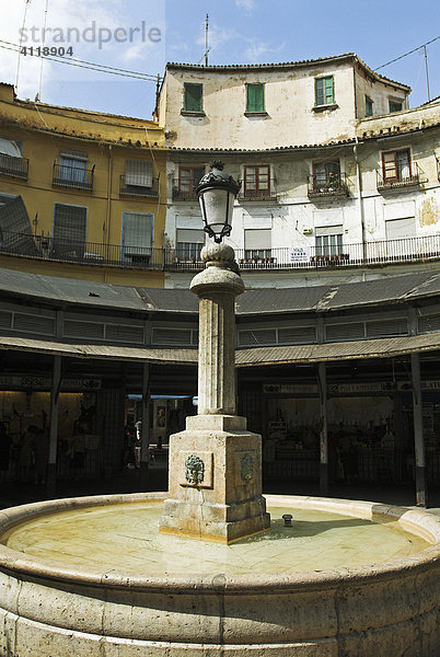 Brunnen auf der Plaza Redonda  Stadt Valencia  Spanien  Europa