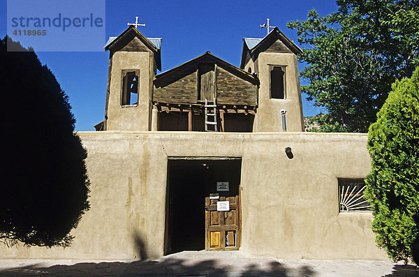 Wallfahrtsort Chimayo an der High Road zwischen Santa Fe und Taos  New Mexico  USA  Amerika