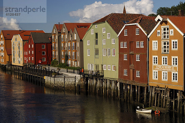 Holzhäuser der Altstadt  Trondheim  Sor-Trondelag  Norwegen