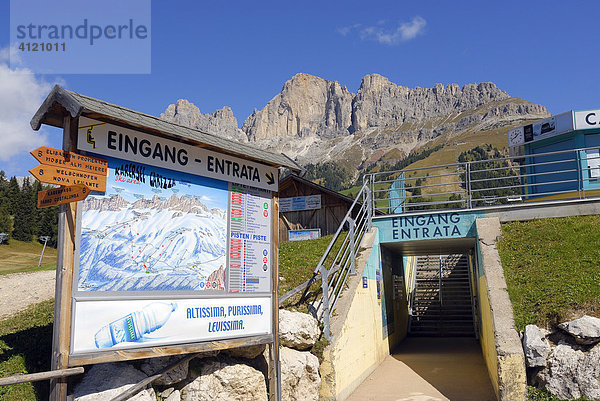 Liftstation am Karerpass Dolomiten Südtirol  Italien