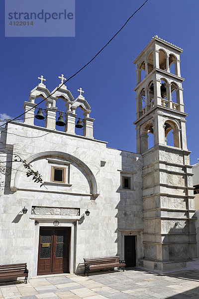 Marmorne Glockenturm aus dem 19 Jh im Panajia-Tourliani Kloster  Ano Mera  Mykonos  Griechenland