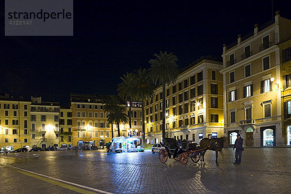 Piazza di Spagna bei Nacht  Rom  Italien