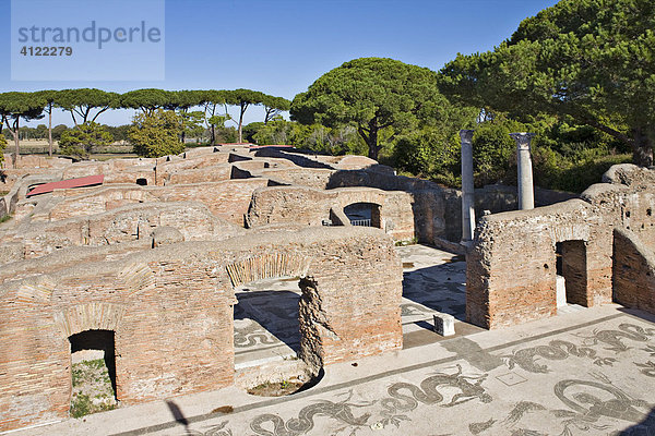 Thermen des Neptuns in Ausgrabung in Ostia Antica  Rom  Italien