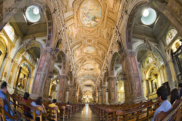 Innenansicht Kathedrale  Santiago de Chile  Chile  Südamerika