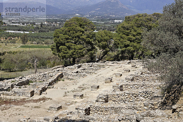 Ausgrabung einer Siedlung aus minoischer Zeit in Agia Triada  Kreta  Griechenland