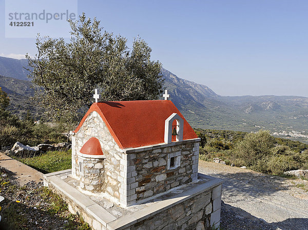 Kapelle an der Straße zur Lasithi-Hochebene  Kreta  Griechenland