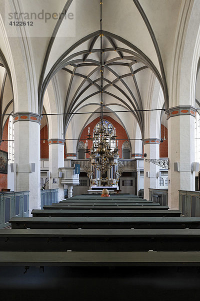 Innenansicht der Heiliggeistkirche  Stralsund  Mecklenburg-Vorpommern  Deutschland