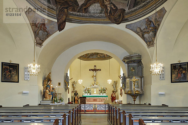 Altarraum  Kirche Furth  Triestingtal  Niederösterreich  Österreich  Europa