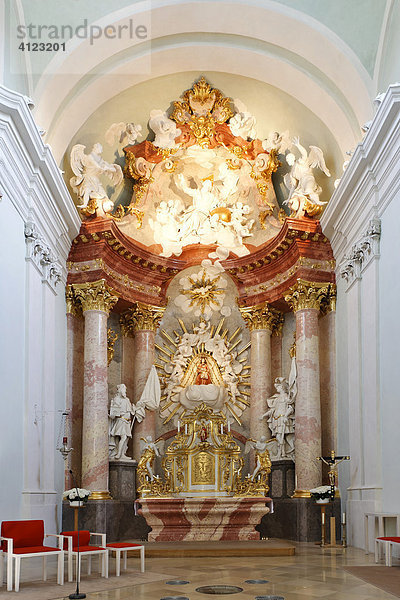 Gnadenaltar im Kloster von Klein-Mariazell (Mariazell in Österreich)  Klein-Mariazell  Triestingtal  Niederösterreich  Österreich
