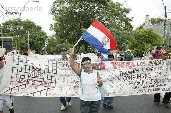 Demonstration für soziale Gerechtigkeit  Asuncion  Paraguay  Südamerika