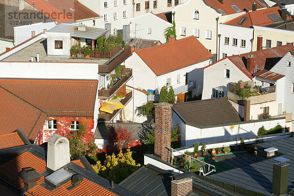 Dachgärten und Balkons  Mühldorf am Inn  Oberbayern  Bayern  Deutschland