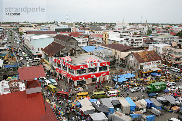 Blick auf den Marktplatz  Georgetown  Guyana  Südamerika