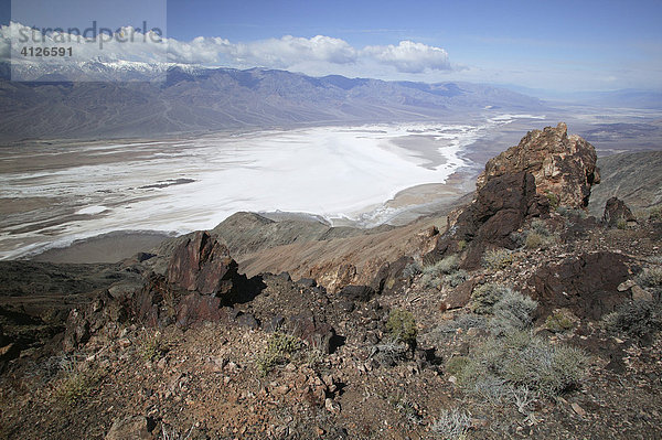 Borax-Seen vom Dante's View  Nationalpark Death Vally  Kalifornien  USA  Nordamerika