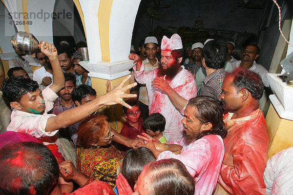 Sheikh Medimir Niazi während seiner Hochzeit  Sufi-Schrein  Bareilly  Uttar Pradesh  Indien  Asien
