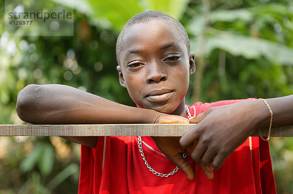 Junge  Portrait  AIDS / HIV Waisenhaus  Douala  Kamerun  Afrika