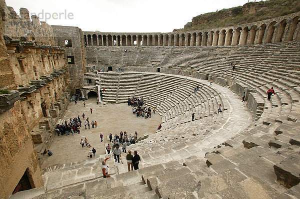 Zuschauer Ränge des römischen Theaters  Aspendos  Südtürkei  Türkei  Asien