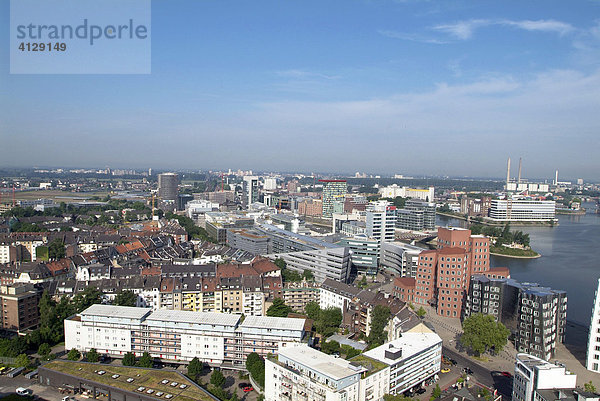 Düsseldorf Hafen Gehry-Bauten Düsseldorf Nordrhein-Westfalen Deutschland