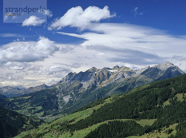 Inntal  Gacherblick  Blick auf die Lechtaler Alpen  Tirol  Österreich