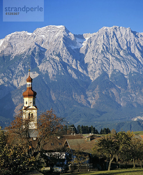 Großer und Kleiner Bettelwurf  Gleirsch - Halltal Kette  Karwendel  Tirol  Österreich