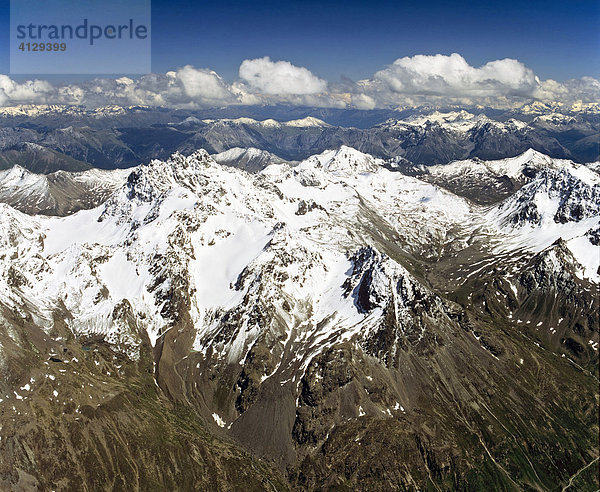 Dreiländerspitze  links Fluchthorn  Silvretta  Tirol  Österreich