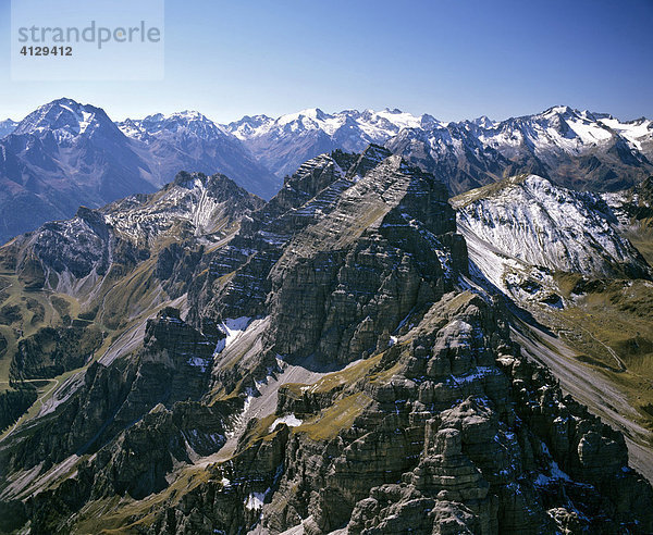 Kalkkögel  Stubaier Alpen  links Habicht  Tirol  Österreich