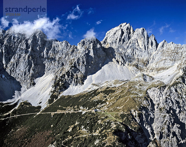 Gruttenhütte  Wilder Kaiser  Kaisergebirge  Tirol  Österreich