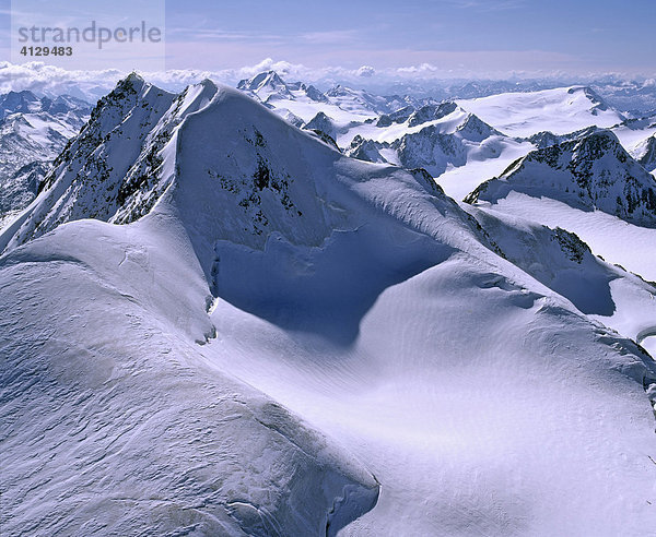Ötztaler Wildspitze  Weisskamm  Pitztal  Gletscher  Ötztaler Alpen  Tirol  Österreich