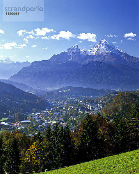 Blick zum Watzmann  Herbst  Berchtesgaden  Berchtesgadener Land  Oberbayern  Bayern  Deutschland