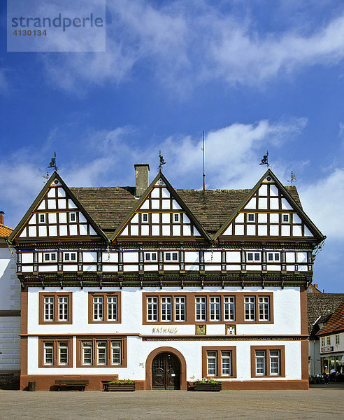 Rathaus Blomberg  aufgesetztes Fachwerkhaus  Kreis Lippe  Nordrhein-Westfalen  Deutschland