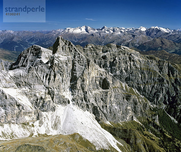 Pflerscher Tribulaun  Stubaier Alpen  Hgr. Zillertaler Alpen  Tirol  Österreich  Grenze  Südtirol  Italien