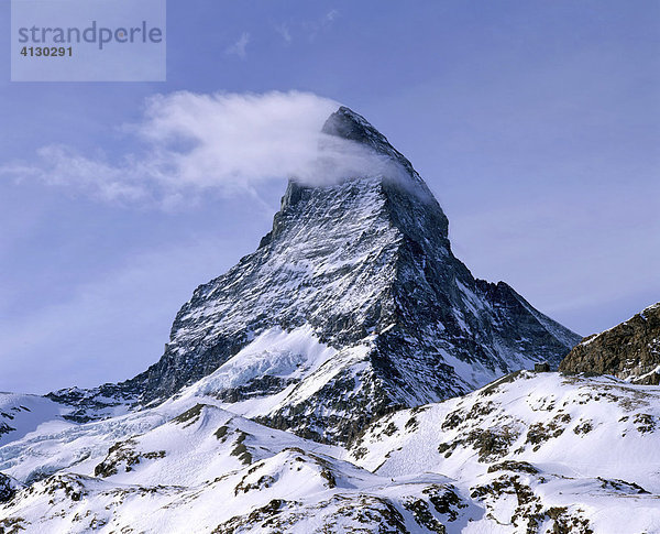 Matterhorn  Ost- und Nordwand  Blick vom Schwarzsee  Walliser Alpen  Zermatt  Wallis  Schweiz