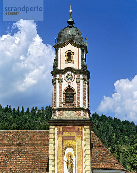 Pfarrkirche Mittenwald  St. Peter und Paul  Oberbayern  Bayern  Deutschland