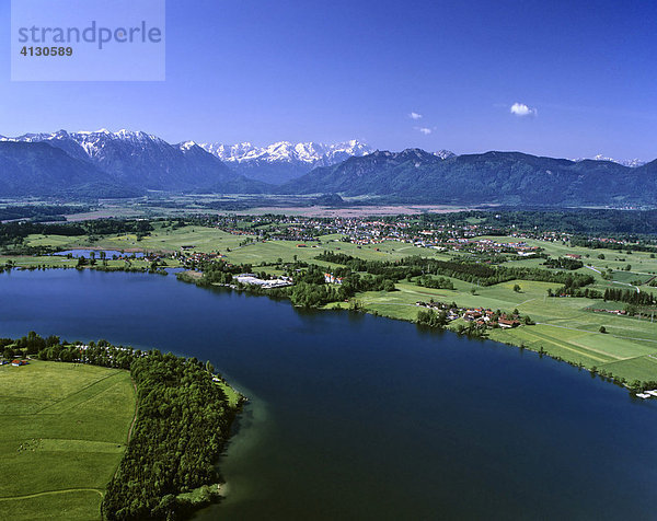 Riegsee  Murnau  Loisachtal  Wettersteingebirge  Wedenfelser Land  Oberbayern  Bayern  Deutschland