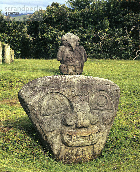 Sculptured Bird  Statuen der San-Agustín-Kultur  prähistorische Kultur  Südkolumbien  Kolumbien  Südamerika