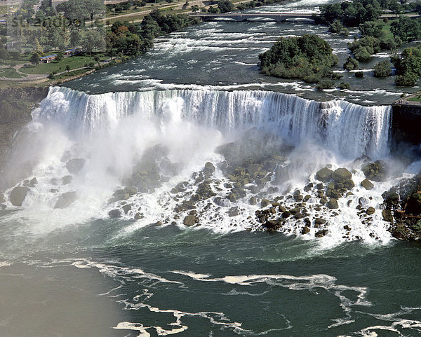 Amerikanische Niagarafälle  vom Skylon Tower aus  Provinz Ontario  Kanada