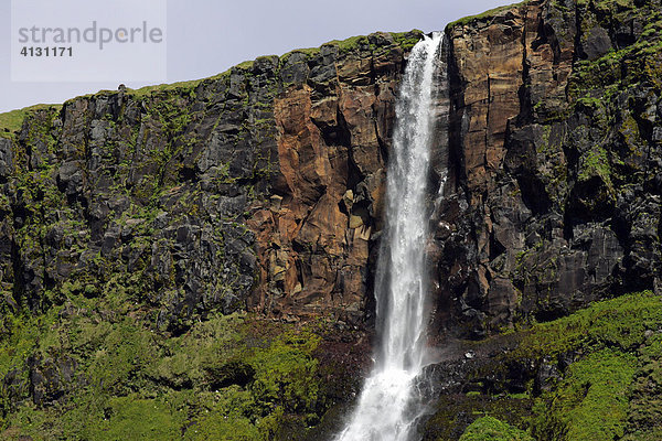 Bjarnarfoss-Wasserfall auf der Halbinsel Snaefellsnes in Island - Snaefellsnes-Halbinsel  Island  Europa