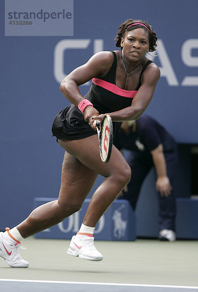 Serena Williams (USA) US Open 2007 USTA Billie Jean King National Tennis Center New York  USA