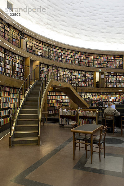 Innenansicht Stadtbibliothek  Stockholm  Schweden  Skandinavien  Europa