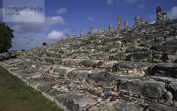 Stufen  Tempelanlage  Ake  Mexiko  Nordamerika