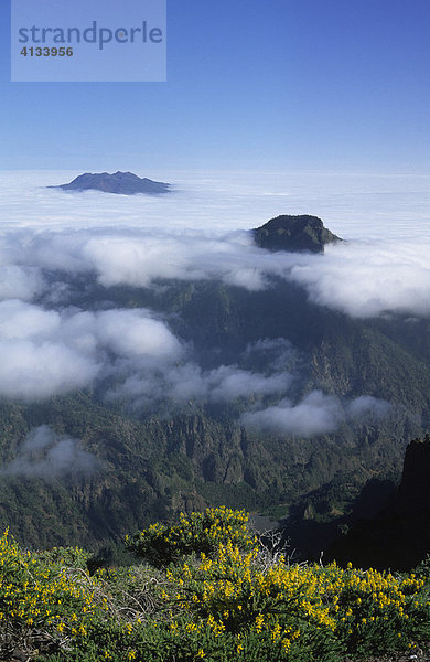 Blick vom Aussichtspunkt mirador de los Andenes in den Krater Caldera de Taburiente  La Palma  Kanarische Inseln  Spanien