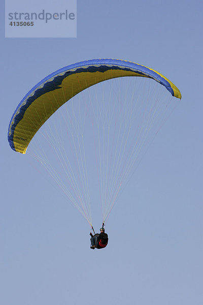 Gleitschirmflieger  Paraglider